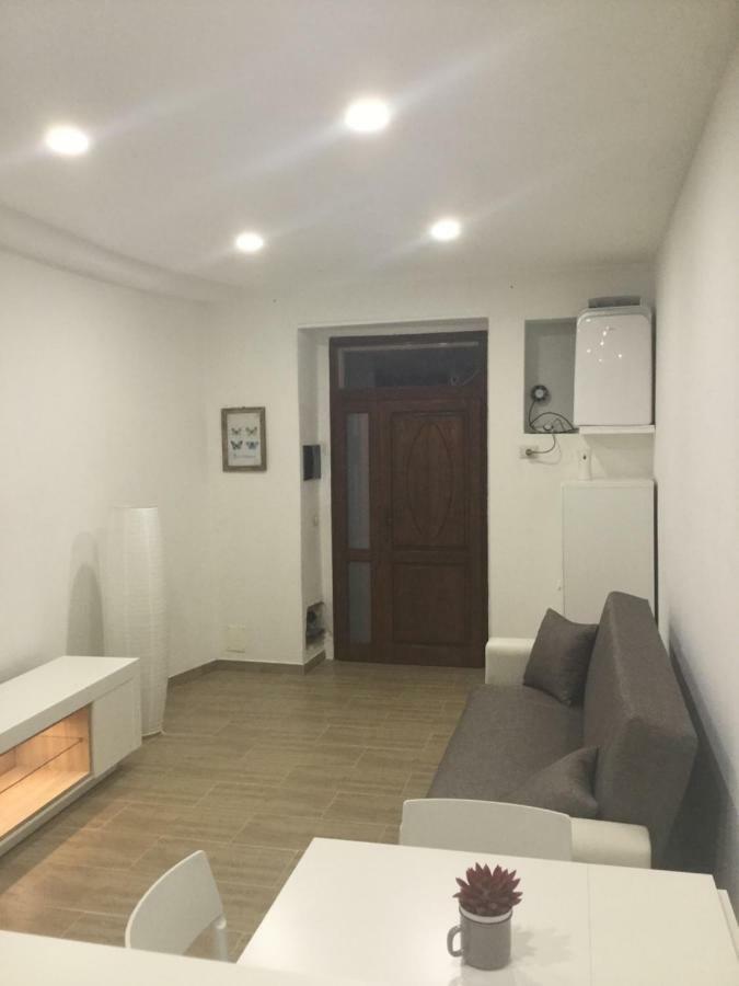 Al Centro Di Cagliari Apartment Exterior photo